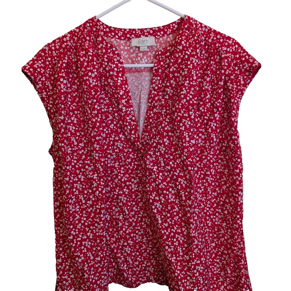 Loft Top Red Ditsy Floral Mixed Media V-Neck Boxy Pullover Casual Boho Medium